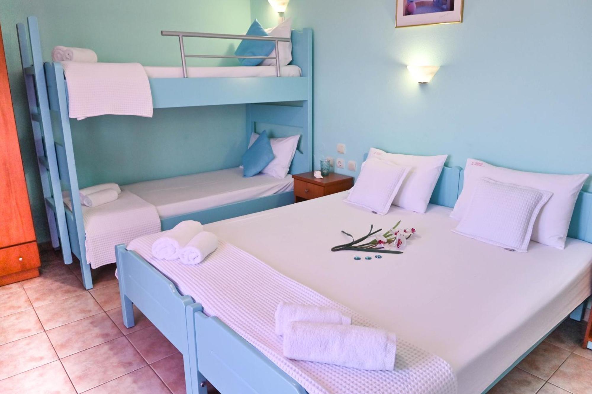 Apartmán El Greco Nei Pori Pokoj fotografie