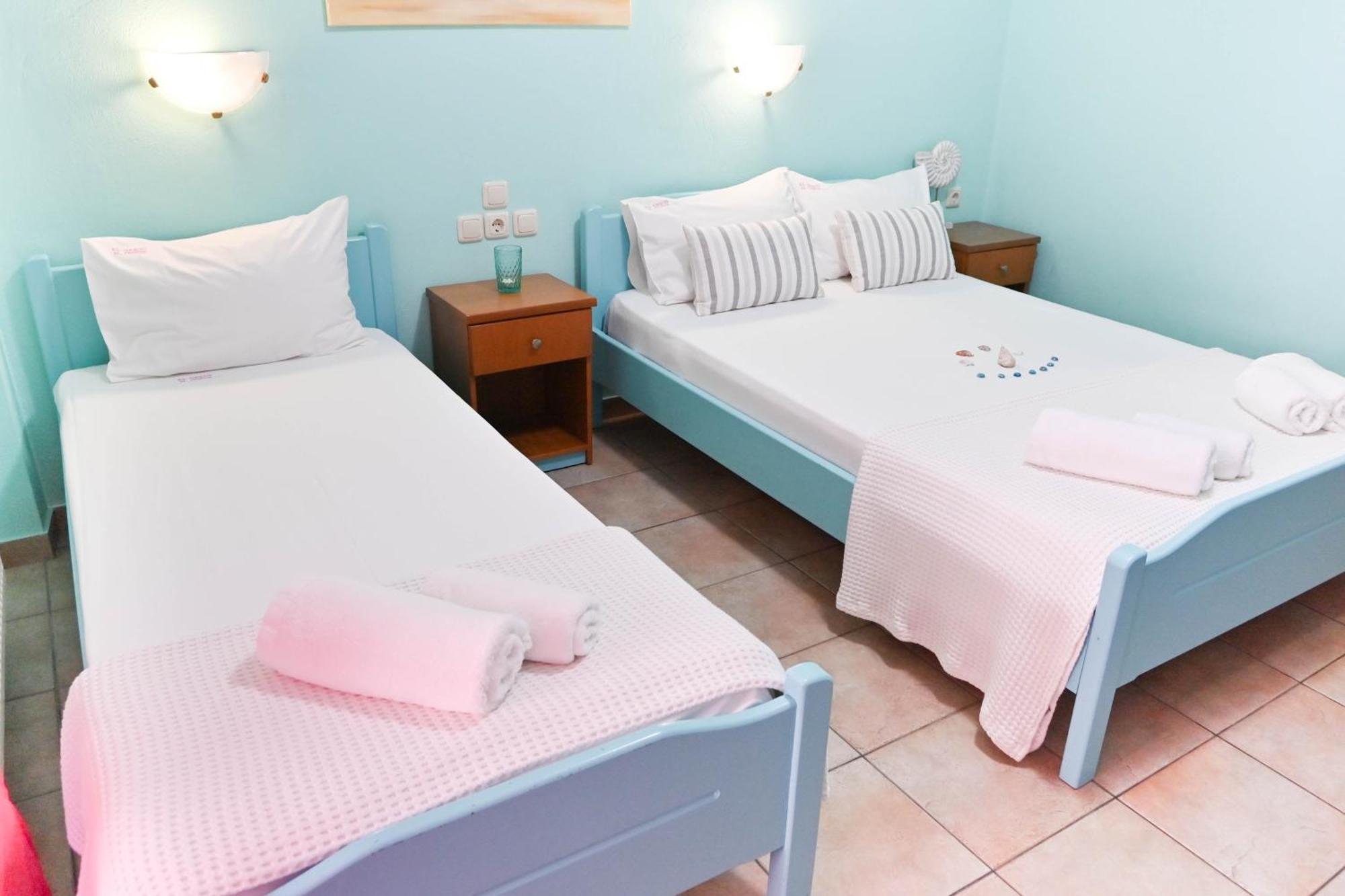 Apartmán El Greco Nei Pori Pokoj fotografie