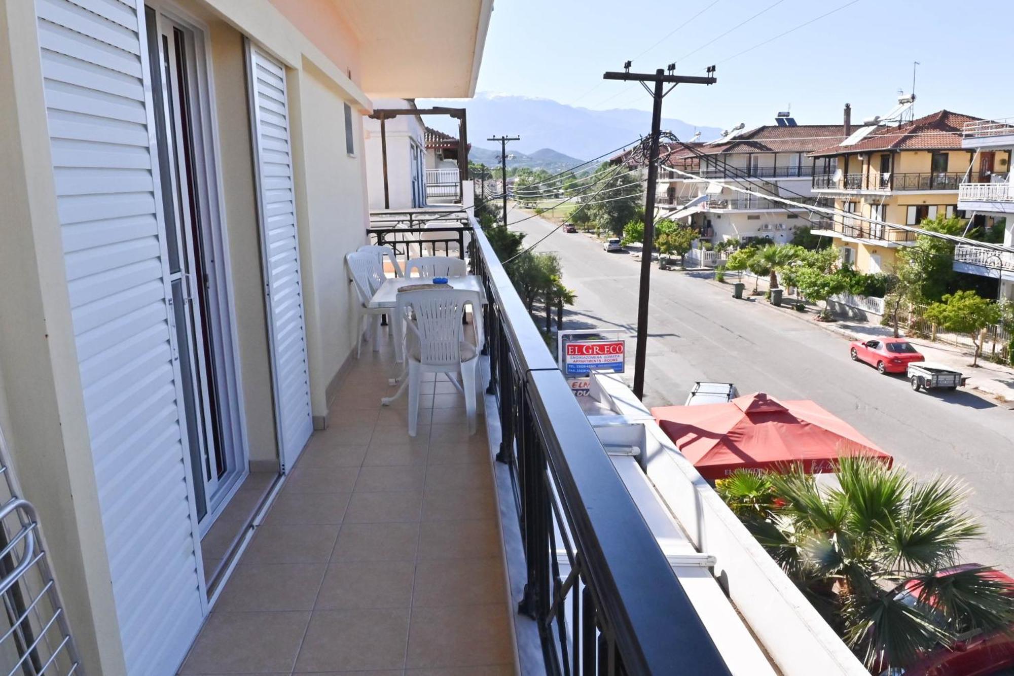 Apartmán El Greco Nei Pori Pokoj fotografie